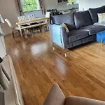 Large Newly Refurbished Lakeside With Optional Private Hot Tub