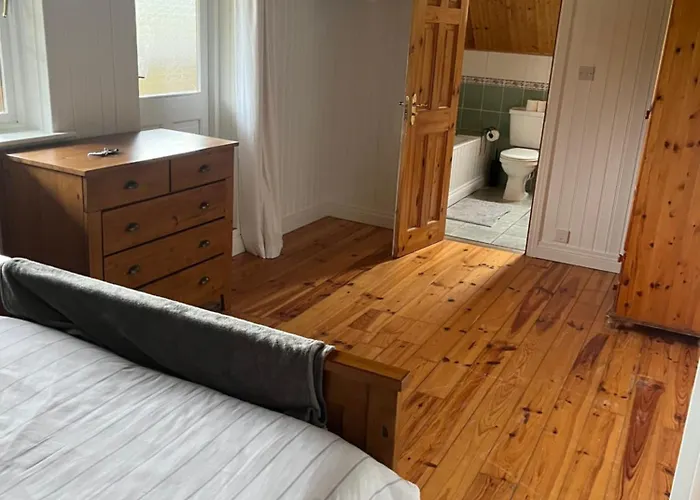 Large Newly Refurbished Lakeside With Optional Private Hot Tub Domek alpejski *