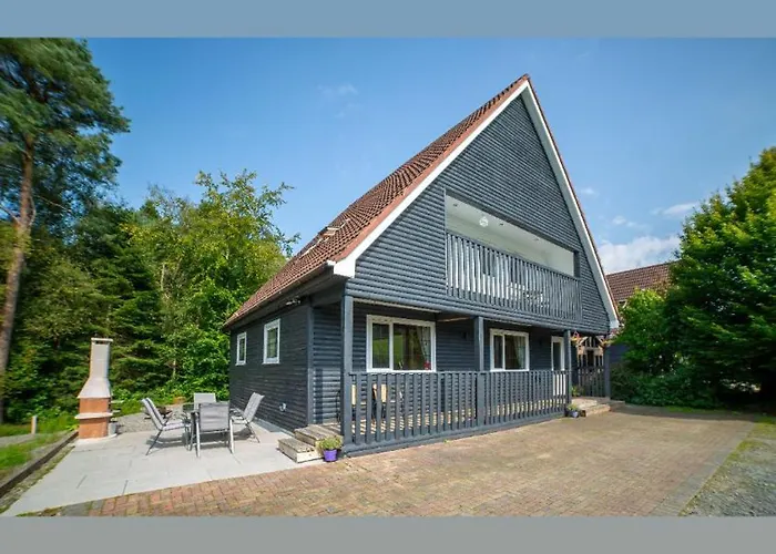 Large Newly Refurbished Lakeside With Optional Private Hot Tub Domek alpejski Duneena